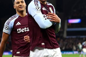 皇冠体育-集结日突围战来临，阿斯顿维拉围绕欧冠战术微调，目标明确，年轻球员得到机会的简单介绍